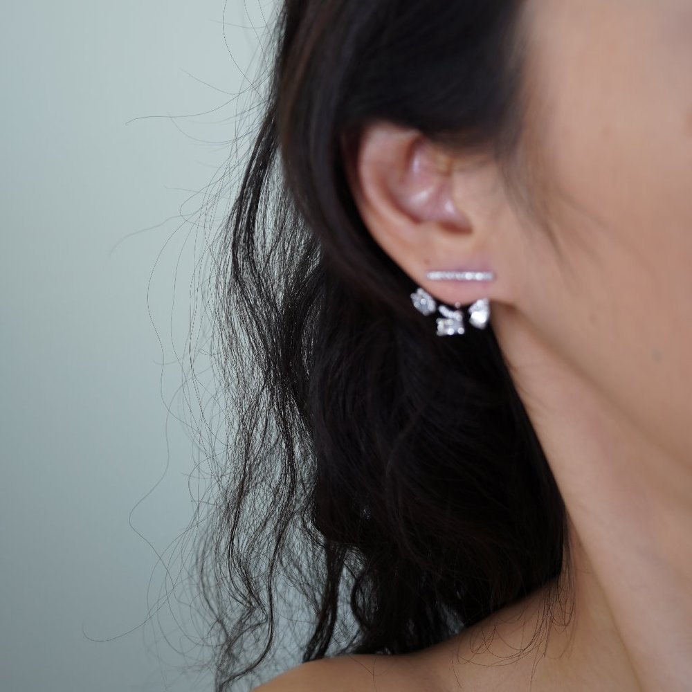 Rhinestone Bar Earring
